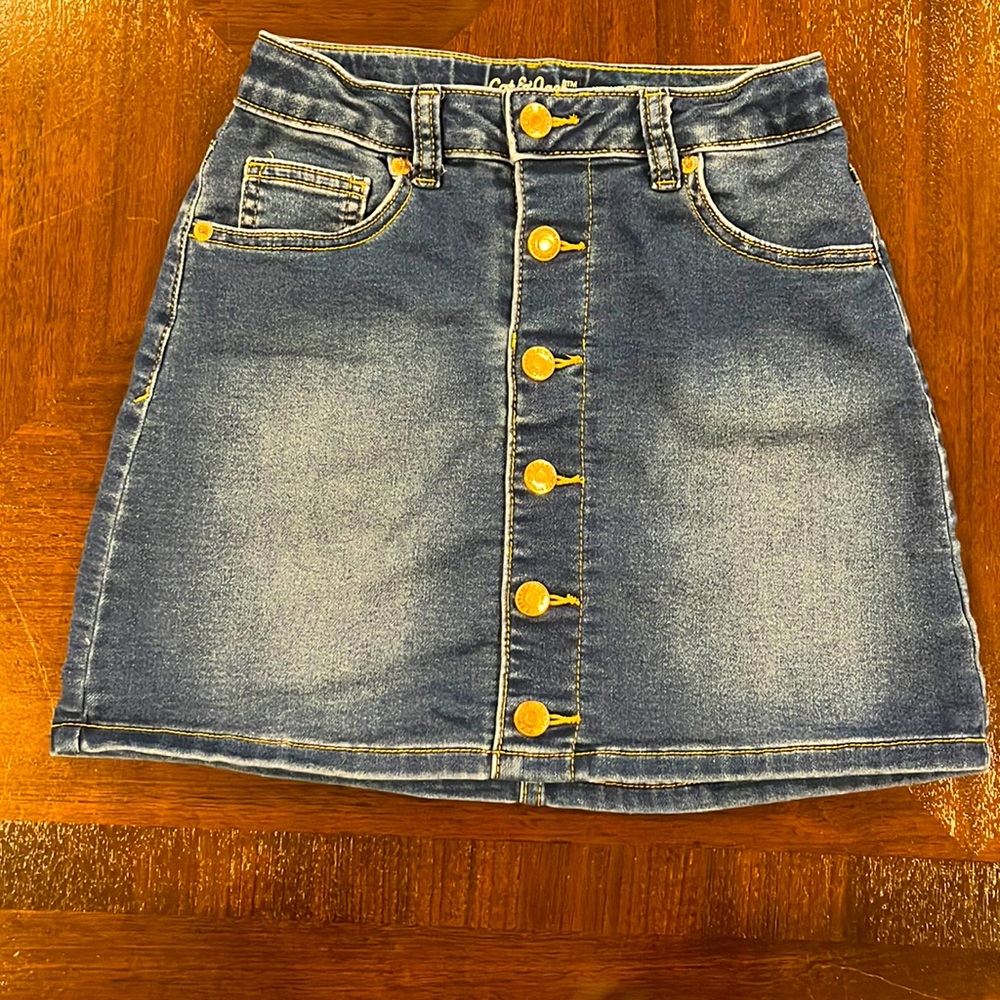 Cat & Jack Girls Denim Skirt Size 8